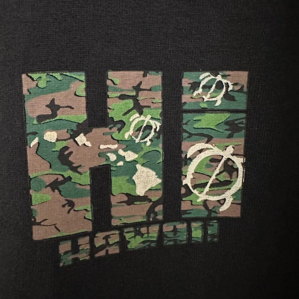 Alstyle Hawaii Tank Top Mens Medium Black Camo Honu Sea Turtle Graphic HI Tank